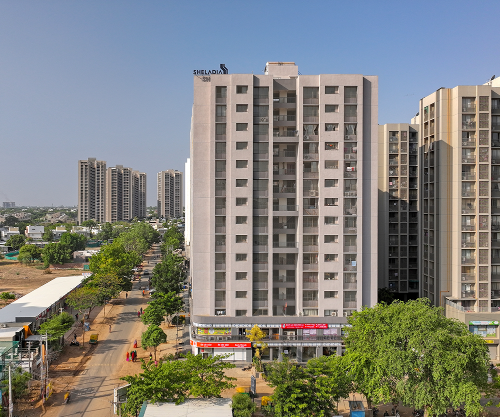 3 BHK Living & Shops Corner Night View